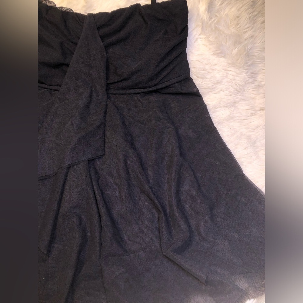 VENUS. Classic Bandeau Tankini - Black Beauty NWOT 12 - Picture 8 of 16